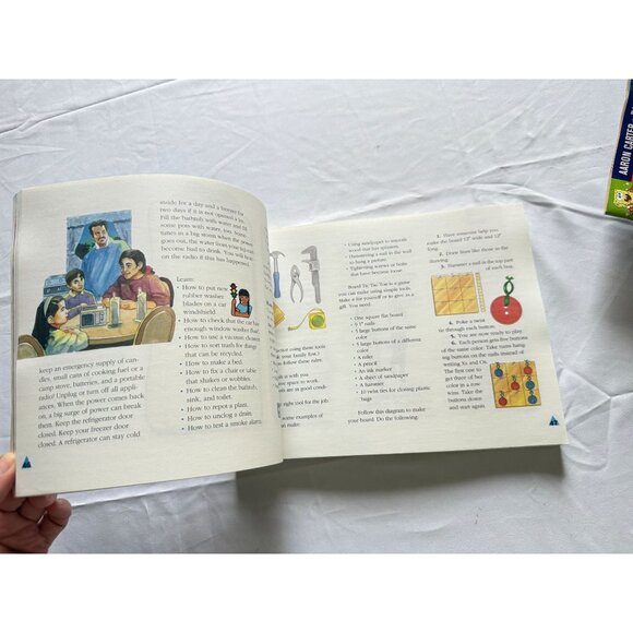 Vintage Brownie Girl Scout Handbook 1993 Paperback Book Guide - Picture 9 of 9